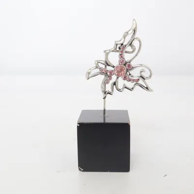 Brosch (Silverfärgad, Rosa) från Dyrberg/Kern Okänd metall