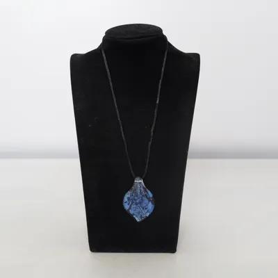 Collier (Bleu, Noir, Argent) de FUGA Métal inconnu