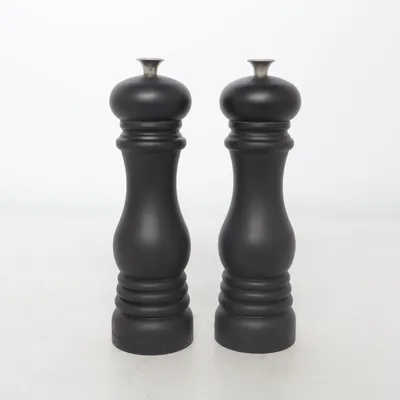 Salz- und Pfeffermühle (Schwarz) von Le Creuset