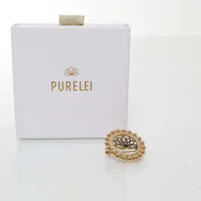 Brosch (Guldfärgad) från Purelei Okänd metall