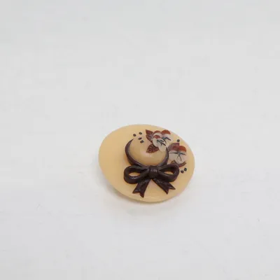Broche (Beige, Meerkleurig) Onbekend materiaal
