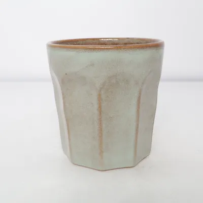 Pot (Gray, Brown)