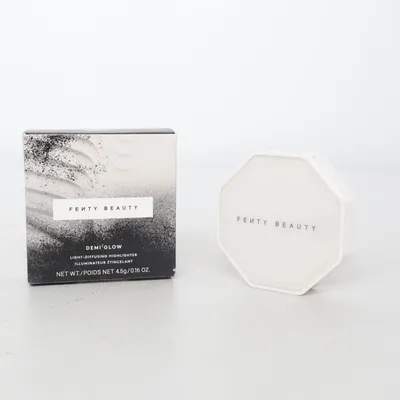 Highlighter (Demi'Glow) från Fenty Beauty