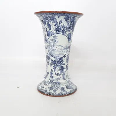 Vase (Tokio)
