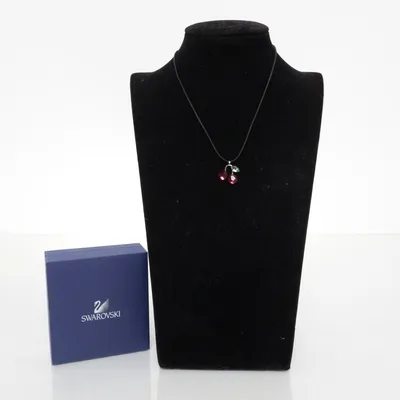 Necklace (Black) from Swarovski Unknown metal