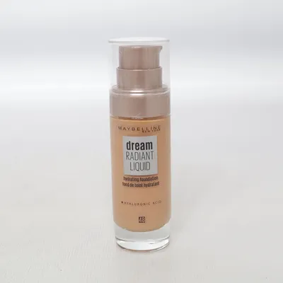 Foundation (Dream Radiant Liquid) från Maybelline