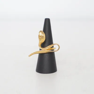 Ring (Gold) Unknown metal
