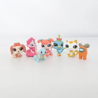 Toy figurine (Multicolored) from Hasbro