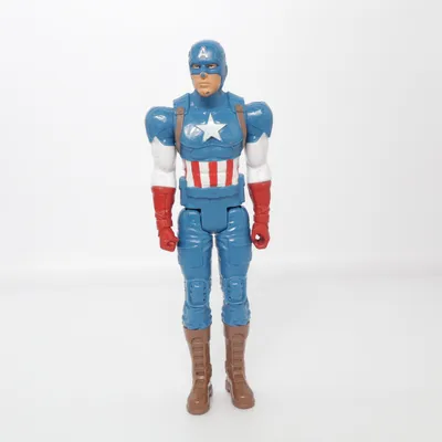 Legetøjsfigur (Blå, Rød, Brun) fra Marvel