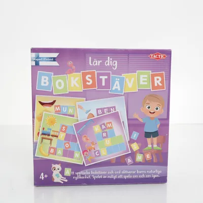 Parlor game from Tactic