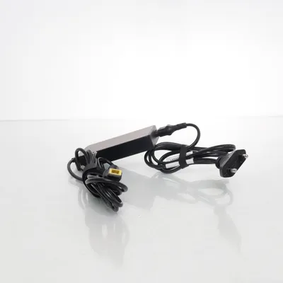 Datorladdare från Lenovo