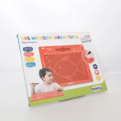 Aktivitetsleksak (Röd) från Beleduc