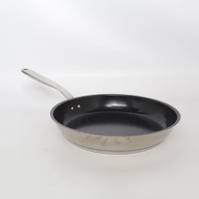 Kastrull (Svart, Silverfärgad) från Fiskars