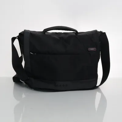 Computer bag (Black, Red) from Tumi