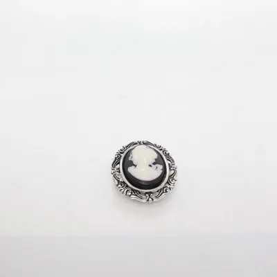 Broche (Zilver) Onbekend materiaal