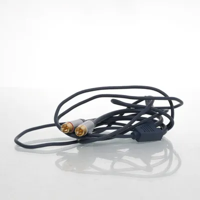 RCA kabel van Nikabe