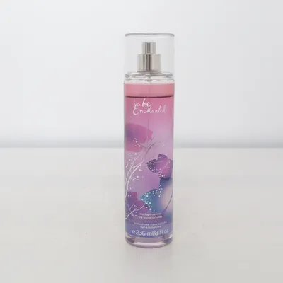 Body mist (Be Enchanted) från Bath & Body Works