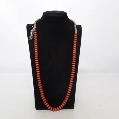 Halsband (Brun, Silverfärgad) från Aarikka Okänd metall