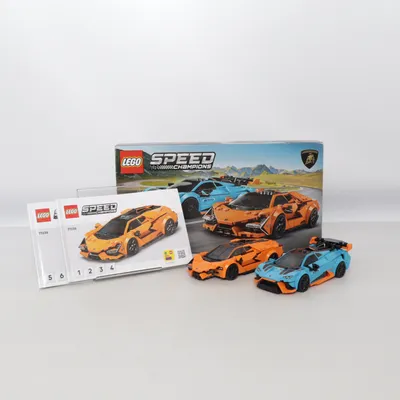 Legeklodser (Lamborghini Revuelto And Lamborghini Huracan Sto) fra LEGO