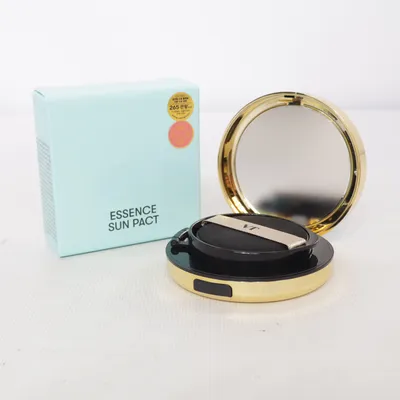 Poudre (Essence Sun Pact) de VT