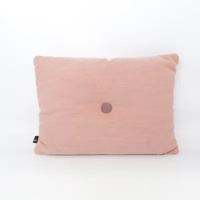 Prydnadskudde (Dot Cushion) från HAY