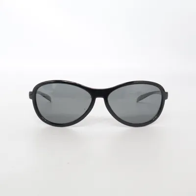 Solglasögon (Svart) från Pearl