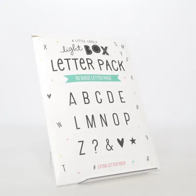 Inredningsdetalj (Basic Letter Pack) från A Little Lovely Company