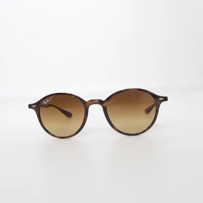Solglasögon (RB4237) från Ray-Ban