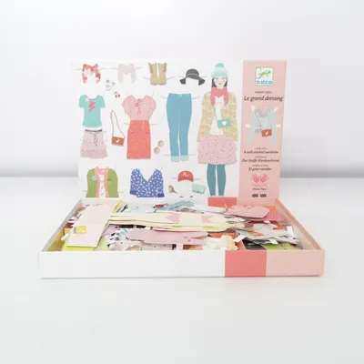 Jouet (Le Grand Dressing) de Djeco