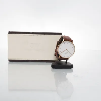 Armbandsur (Brun, Vit, Guldfärgad) från Daniel Wellington