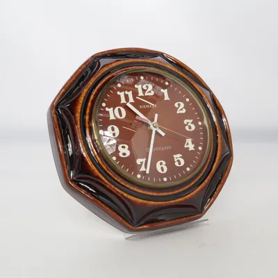 Wall clock (Chonoquartz) from Kienzle