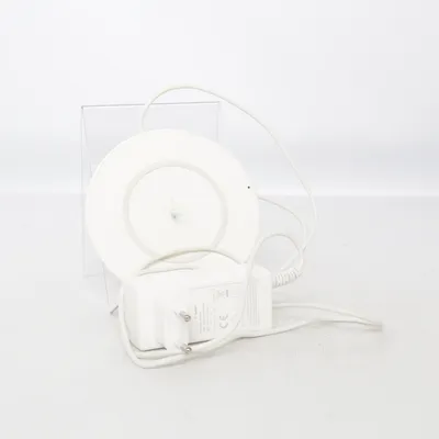 Wireless charger (F7U027) from Belkin