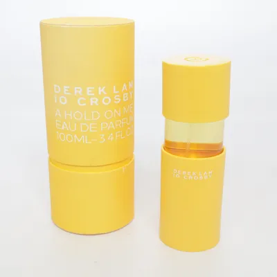 Eau de parfum (A Hold On Me) fra Derek Lam 10 Crosby