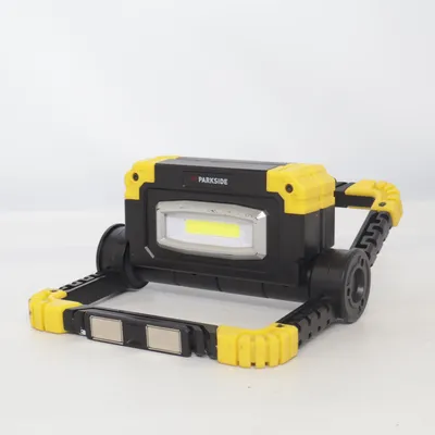 Spot de chantier (Led Work Lamp With Powerbank Function) de Parkside