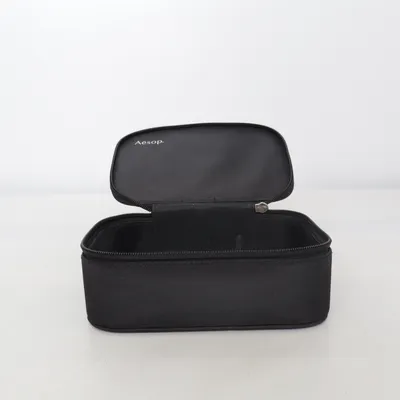 Sminketaske (Sort) fra Aesop