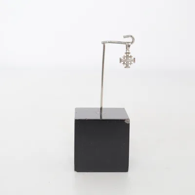 Pendant (Silver) Unknown metal