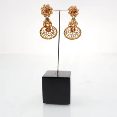 Earrings (Gold, Red, Green) Unknown metal