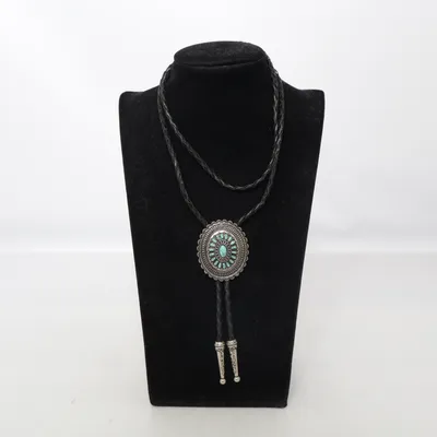 Halsband (Svart, Turkos, Silverfärgad) från Fashion Jewelry Okänd metall