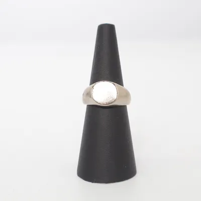 Klackring (Silverfärgad) Okänd metall