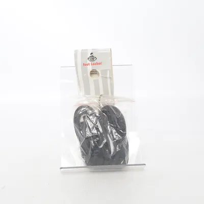 Skosnören (Svart) från Foot Locker