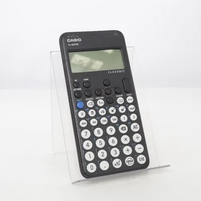Graphing calculator (Fx-82cw) from Casio
