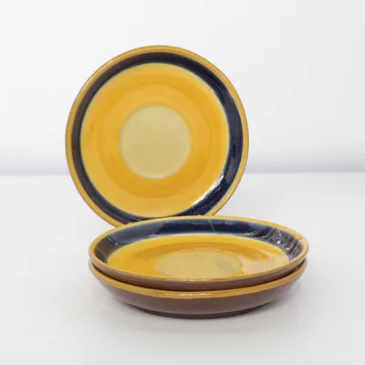 Petite assiette (Jaune, Bleu) de Gabriel Sweden