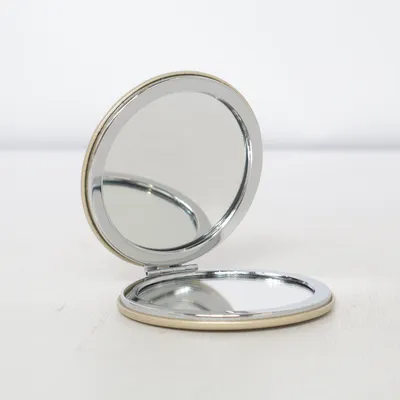Miroir de poche (Or) de MAC