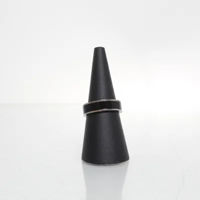 Ring (Svart, Silverfärgad) Okänd metall