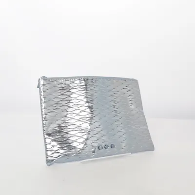 Sminkväska (Silverfärgad) från GHD