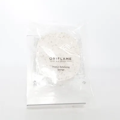Torrborste (Walnut Exfoliating Sponge) från Oriflame