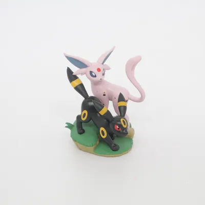 Legetøjsfigur (Pink, Sort, Grøn) fra Pokémon