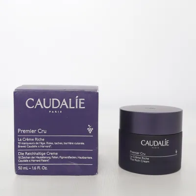 Moisturizer (Premier Cru La Crème Riche) from Caudalie