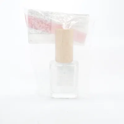 Nail polish (Vegan & Natural Top Coat) from H&M