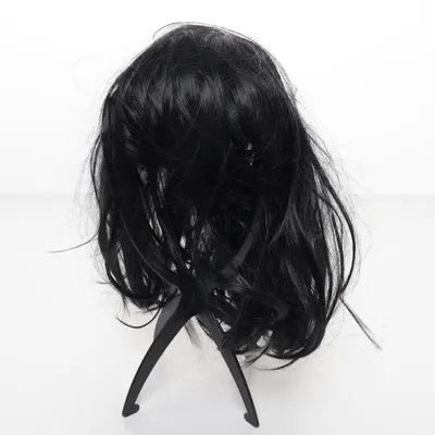 Wig (Black, Gray)